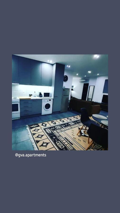 Glyfada Vacation Apt Apartment Athena Bagian luar foto