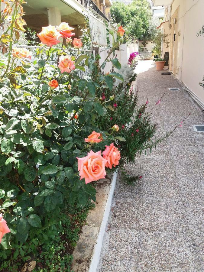 Glyfada Vacation Apt Apartment Athena Bagian luar foto